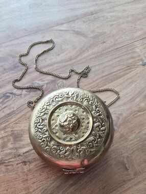 Vintage Brass Crossbody Purse With Chain Strap